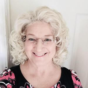 Meet your Posher, Peggy